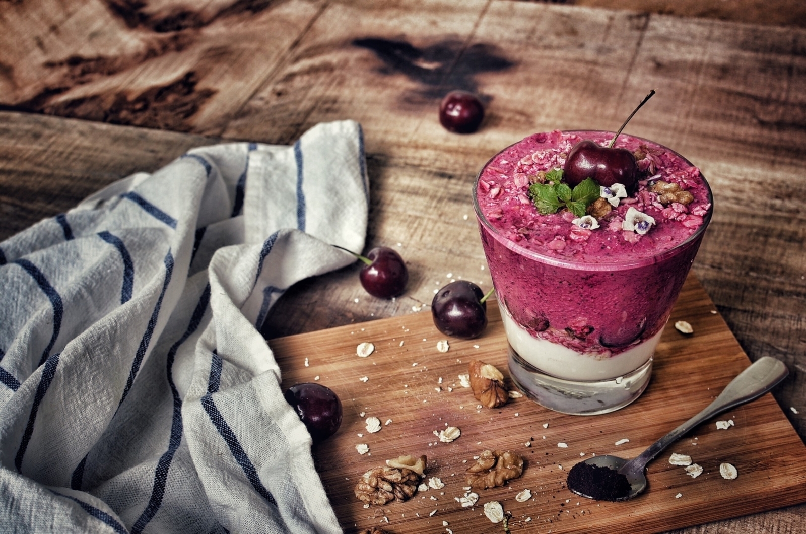 How Lung Valve Replacement and 5 Foods Can Help Relieve Common Breathing Problems